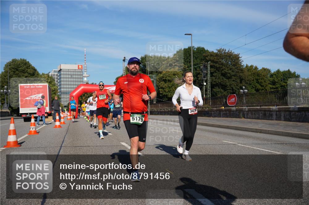 07.09.2025 - BARMER Alsterlauf Yannick Fuchs http://msf.ph/oto/8791456 07.09.2025 09:43:49 Laufen 2322, 8174, 5179, 3476 meine-sportfotos.de