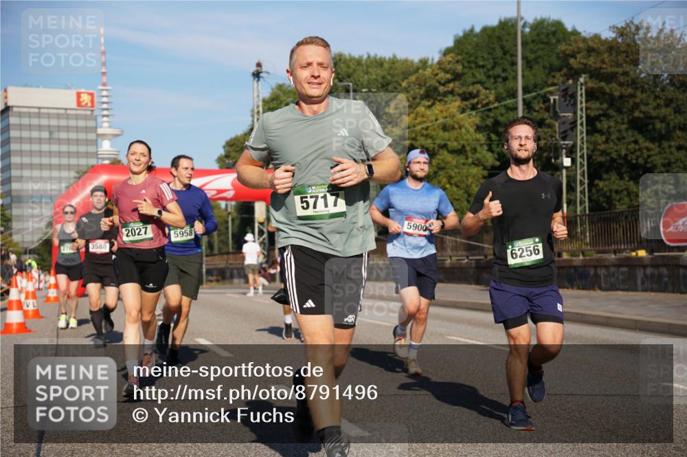 07.09.2025 - BARMER Alsterlauf Yannick Fuchs http://msf.ph/oto/8791496 07.09.2025 09:41:50 Laufen 276, 3588, 2027, 5958, 36, 5717, 5900, 6256 meine-sportfotos.de