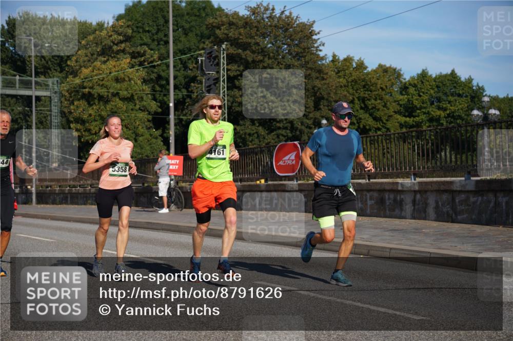 07.09.2025 - BARMER Alsterlauf Yannick Fuchs http://msf.ph/oto/8791626 07.09.2025 09:43:59 Laufen 44, 5358, 4161 meine-sportfotos.de