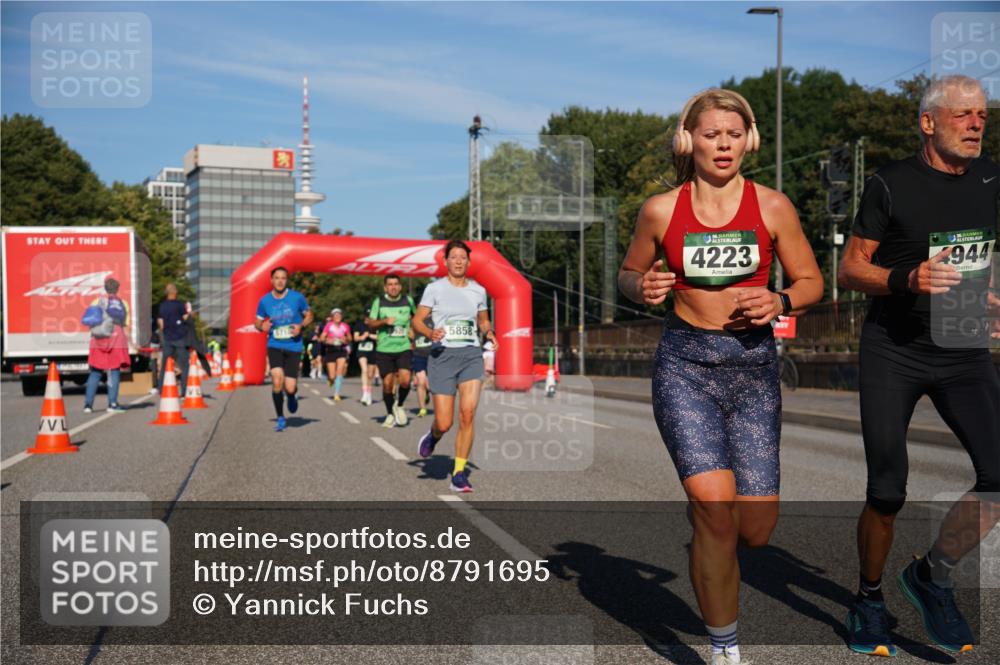 07.09.2025 - BARMER Alsterlauf Yannick Fuchs http://msf.ph/oto/8791695 07.09.2025 09:44:01 Laufen 5858, 4223, 944 meine-sportfotos.de