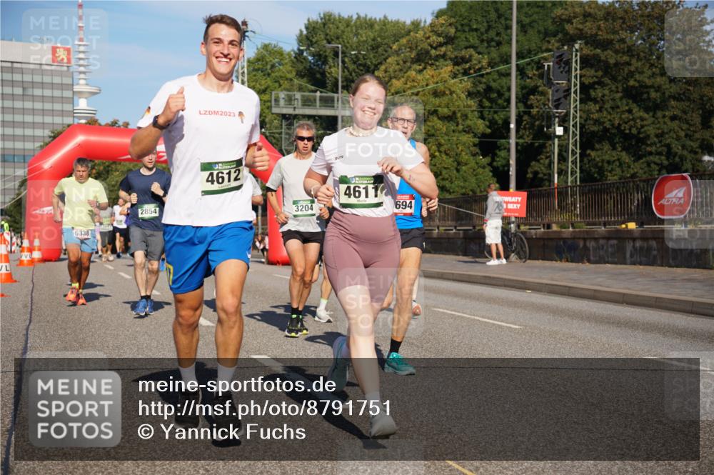 07.09.2025 - BARMER Alsterlauf Yannick Fuchs http://msf.ph/oto/8791751 07.09.2025 09:41:59 Laufen 2023, 5338, 2854, 4612, 3204, 4611, 694 meine-sportfotos.de