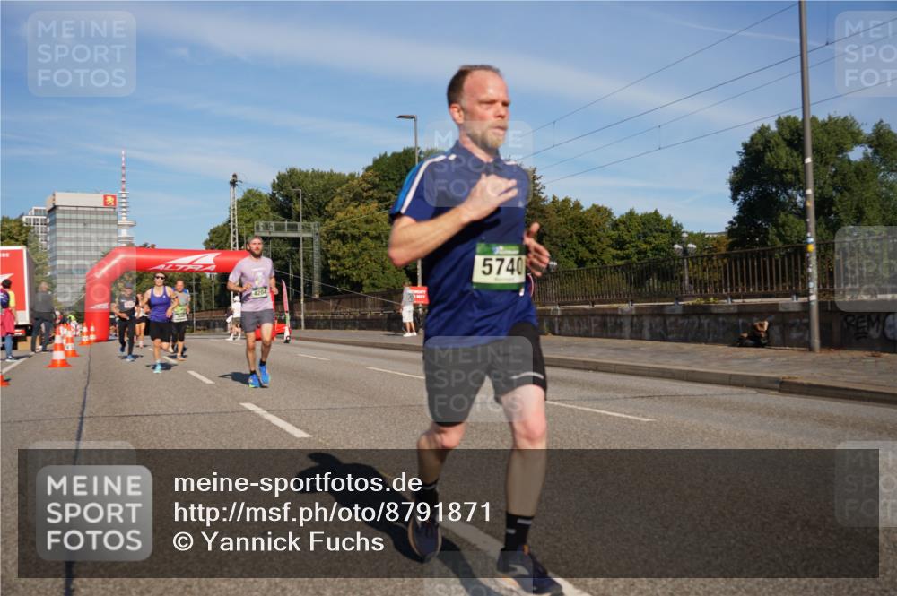 07.09.2025 - BARMER Alsterlauf Yannick Fuchs http://msf.ph/oto/8791871 07.09.2025 09:42:03 Laufen 4204, 5740 meine-sportfotos.de