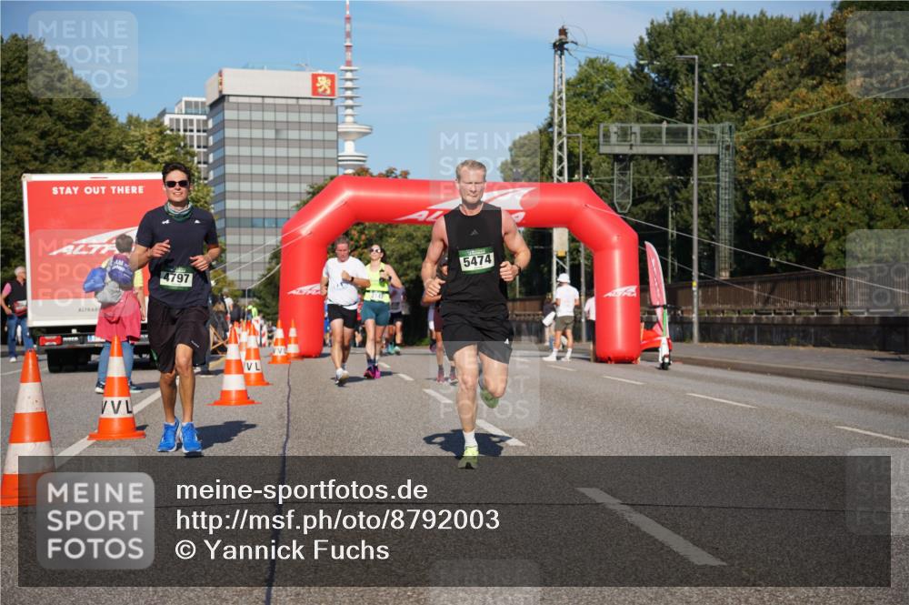07.09.2025 - BARMER Alsterlauf Yannick Fuchs http://msf.ph/oto/8792003 07.09.2025 09:42:13 Laufen 4797, 5474 meine-sportfotos.de