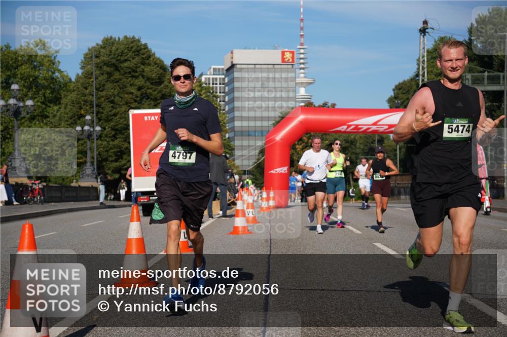 07.09.2025 - BARMER Alsterlauf Yannick Fuchs http://msf.ph/oto/8792056 07.09.2025 09:42:14 Laufen 4797, 5474, 2147 meine-sportfotos.de