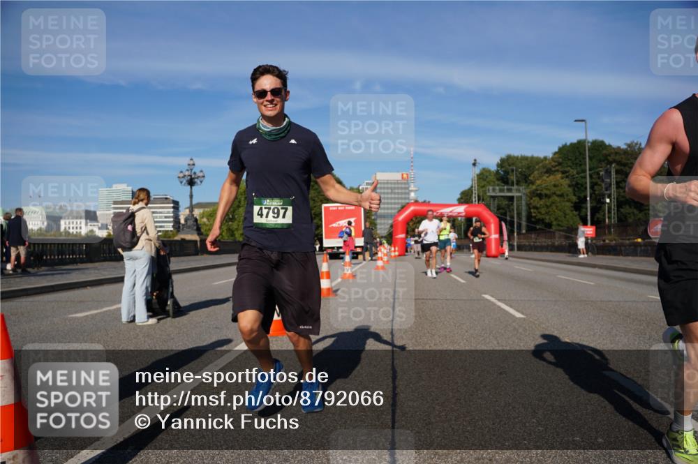 07.09.2025 - BARMER Alsterlauf Yannick Fuchs http://msf.ph/oto/8792066 07.09.2025 09:42:15 Laufen 4797 meine-sportfotos.de
