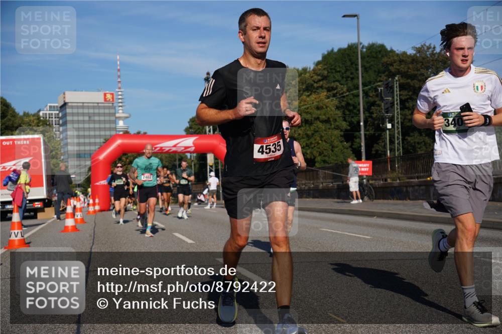 07.09.2025 - BARMER Alsterlauf Yannick Fuchs http://msf.ph/oto/8792422 07.09.2025 09:42:32 Laufen 2402, 4535, 340 meine-sportfotos.de
