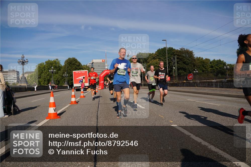 07.09.2025 - BARMER Alsterlauf Yannick Fuchs http://msf.ph/oto/8792546 07.09.2025 09:42:39 Laufen 4308, 5499, 4826, 2918 meine-sportfotos.de