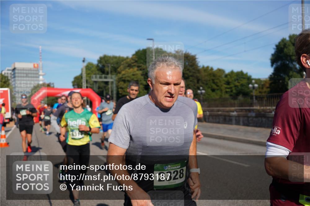 07.09.2025 - BARMER Alsterlauf Yannick Fuchs http://msf.ph/oto/8793187 07.09.2025 09:43:03 Laufen 136, 2328 meine-sportfotos.de