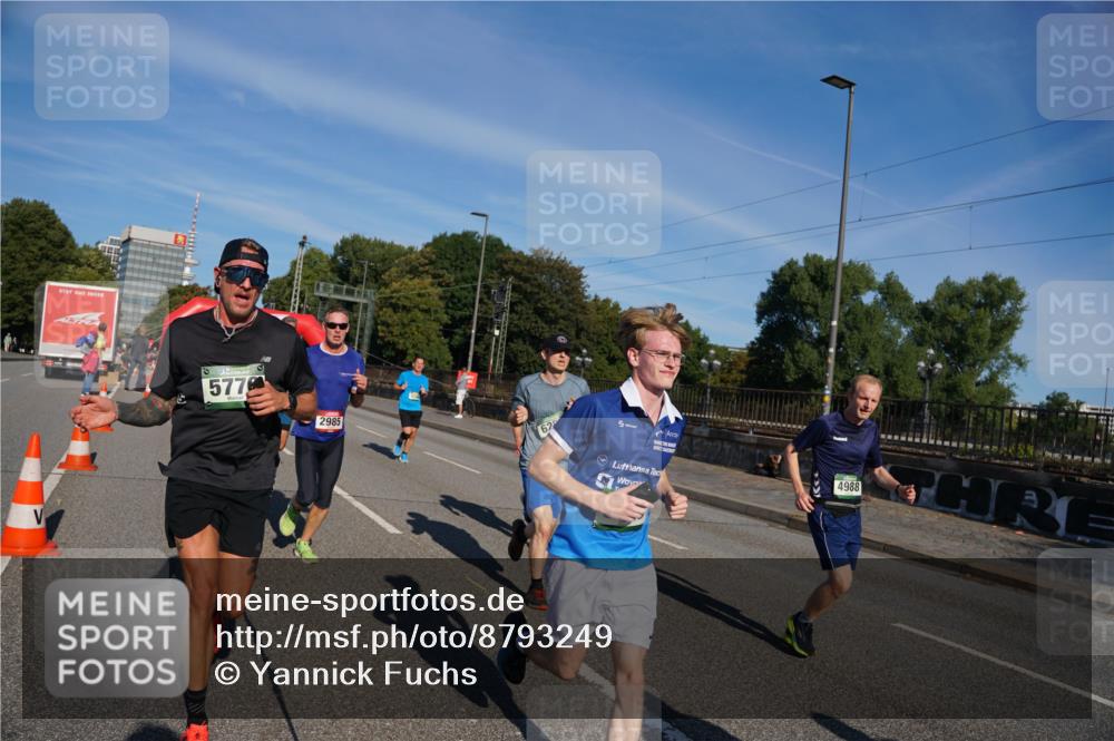 07.09.2025 - BARMER Alsterlauf Yannick Fuchs http://msf.ph/oto/8793249 07.09.2025 09:43:05 Laufen 577, 2985, 62, 77, 4988 meine-sportfotos.de