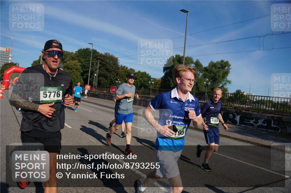 07.09.2025 - BARMER Alsterlauf Yannick Fuchs http://msf.ph/oto/8793255 07.09.2025 09:43:05 Laufen 3, 136, 5776, 6252, 95, 4988 meine-sportfotos.de
