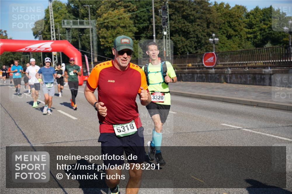 07.09.2025 - BARMER Alsterlauf Yannick Fuchs http://msf.ph/oto/8793291 07.09.2025 09:43:08 Laufen 5318, 3320 meine-sportfotos.de