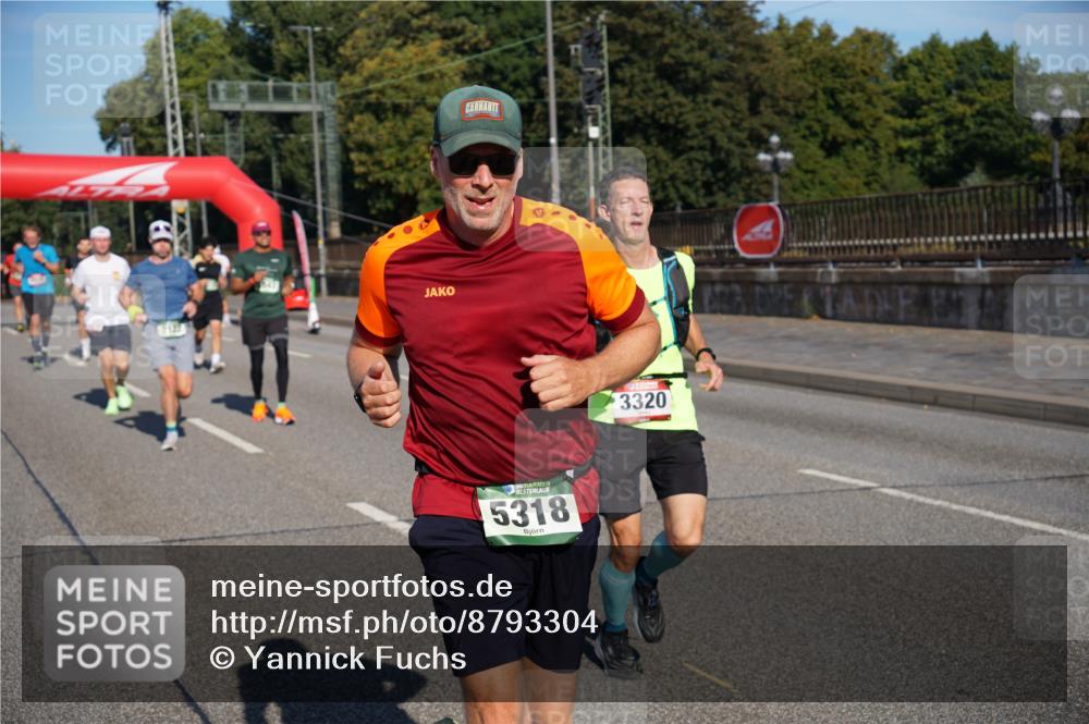07.09.2025 - BARMER Alsterlauf Yannick Fuchs http://msf.ph/oto/8793304 07.09.2025 09:43:08 Laufen 5318, 3320 meine-sportfotos.de