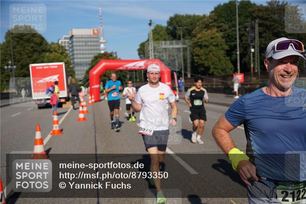 07.09.2025 - BARMER Alsterlauf Yannick Fuchs http://msf.ph/oto/8793350 07.09.2025 09:43:12 Laufen 5579, 36, 2122 meine-sportfotos.de