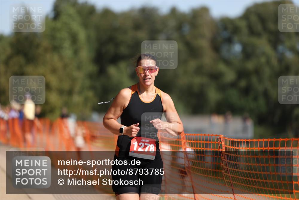 07.09.2025 - 19. Norderstedt Triathlon Michael Strokosch http://msf.ph/oto/8793785 07.09.2025 11:49:14 Laufen 1278 meine-sportfotos.de