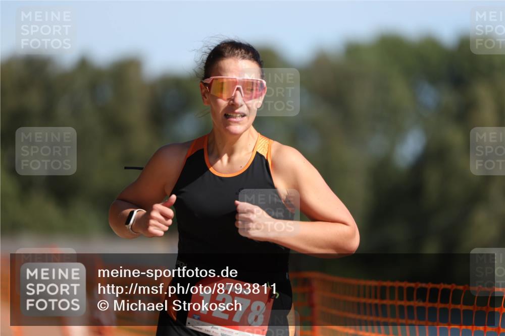 07.09.2025 - 19. Norderstedt Triathlon Michael Strokosch http://msf.ph/oto/8793811 07.09.2025 11:49:16 Laufen 1278 meine-sportfotos.de