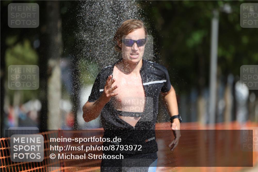 07.09.2025 - 19. Norderstedt Triathlon Michael Strokosch http://msf.ph/oto/8793972 07.09.2025 11:49:47 Laufen 770, 1160, 1184, 1383 meine-sportfotos.de
