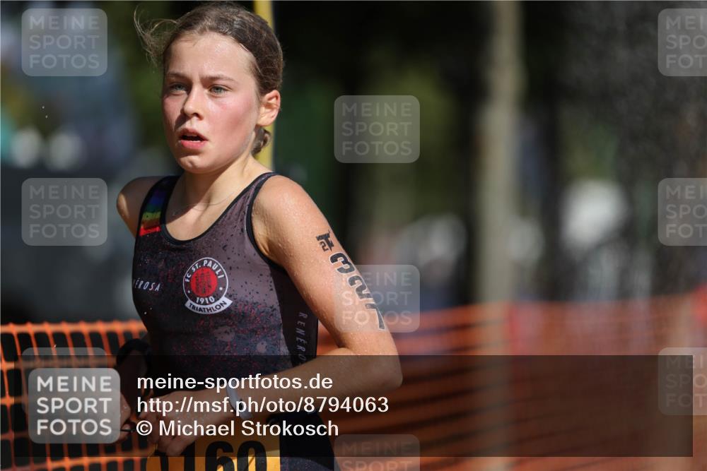 07.09.2025 - 19. Norderstedt Triathlon Michael Strokosch http://msf.ph/oto/8794063 07.09.2025 11:49:54 Laufen 1160, 1383 meine-sportfotos.de