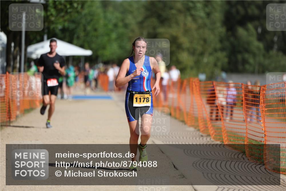 07.09.2025 - 19. Norderstedt Triathlon Michael Strokosch http://msf.ph/oto/8794088 07.09.2025 11:50:01 Laufen 1178, 1323 meine-sportfotos.de