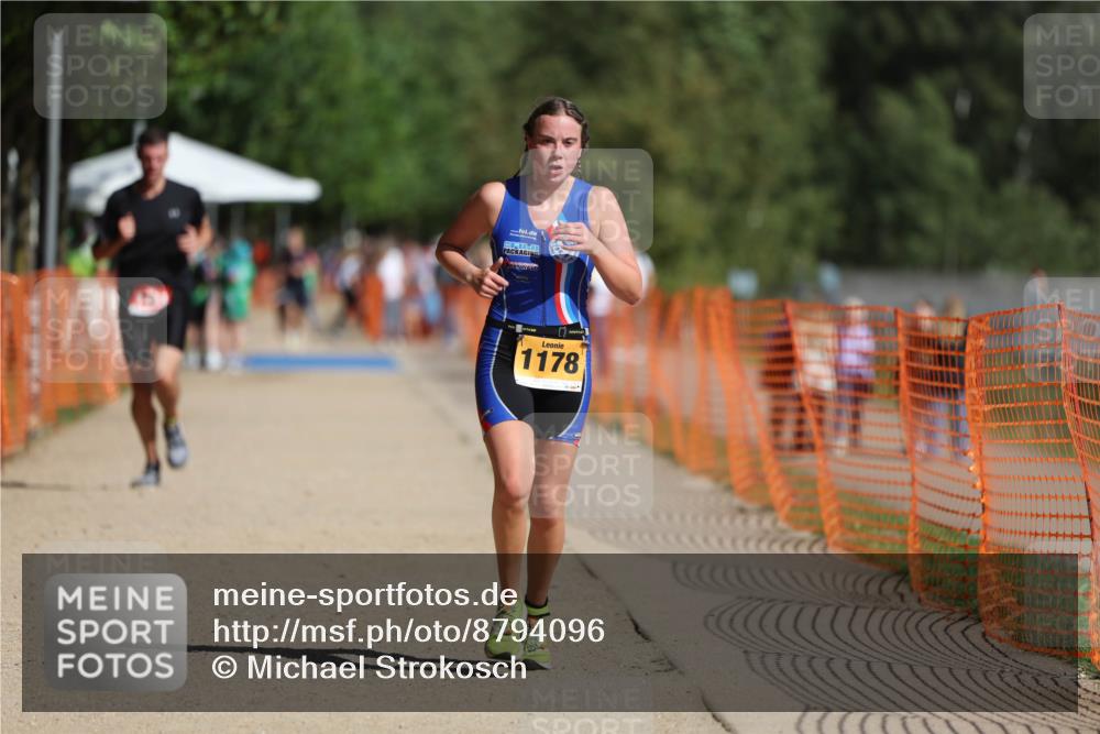 07.09.2025 - 19. Norderstedt Triathlon Michael Strokosch http://msf.ph/oto/8794096 07.09.2025 11:50:02 Laufen 1178, 1323 meine-sportfotos.de