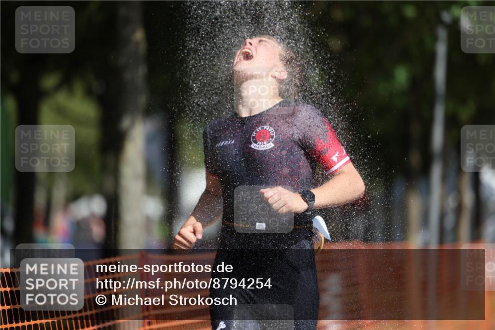 07.09.2025 - 19. Norderstedt Triathlon Michael Strokosch http://msf.ph/oto/8794254 07.09.2025 11:50:23 Laufen 1156 meine-sportfotos.de