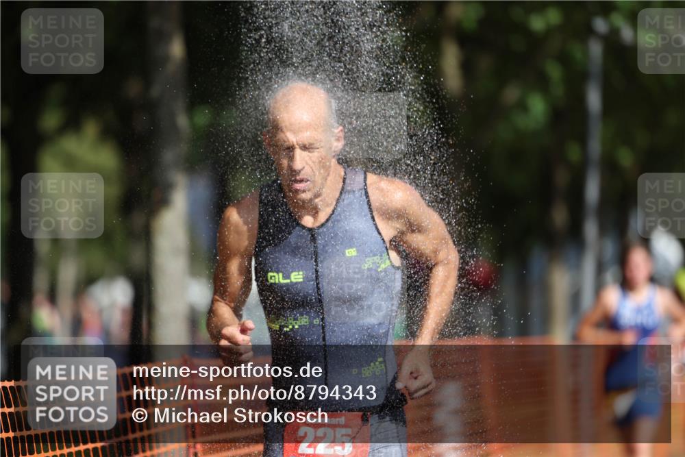 07.09.2025 - 19. Norderstedt Triathlon Michael Strokosch http://msf.ph/oto/8794343 07.09.2025 11:50:42 Laufen 225, 1185, 1335 meine-sportfotos.de
