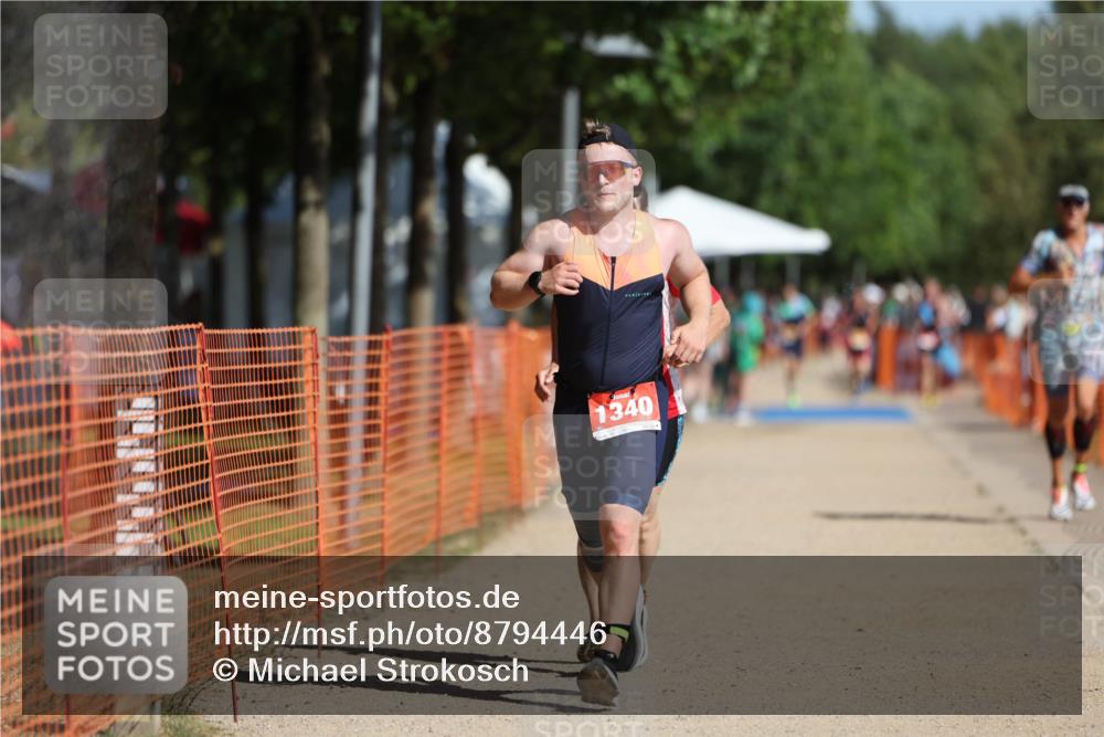 07.09.2025 - 19. Norderstedt Triathlon Michael Strokosch http://msf.ph/oto/8794446 07.09.2025 11:50:55 Laufen 787, 1229, 1340 meine-sportfotos.de