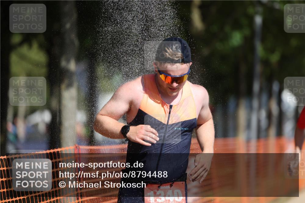 07.09.2025 - 19. Norderstedt Triathlon Michael Strokosch http://msf.ph/oto/8794488 07.09.2025 11:50:58 Laufen 787, 1229, 1340 meine-sportfotos.de