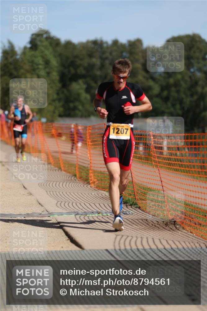 07.09.2025 - 19. Norderstedt Triathlon Michael Strokosch http://msf.ph/oto/8794561 07.09.2025 11:51:18 Laufen 152, 1190, 1198, 1207 meine-sportfotos.de