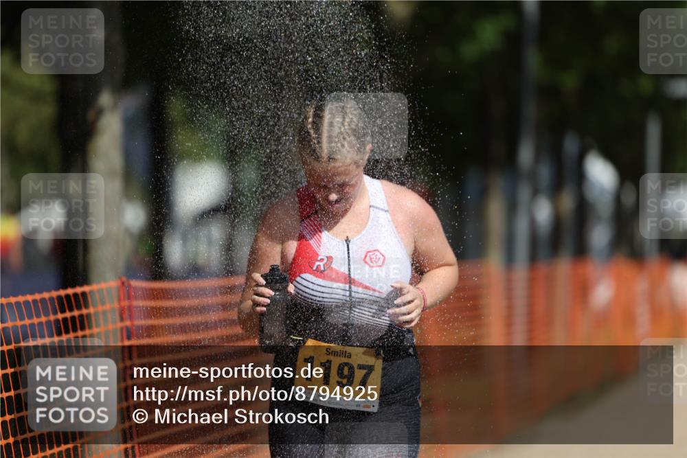 07.09.2025 - 19. Norderstedt Triathlon Michael Strokosch http://msf.ph/oto/8794925 07.09.2025 11:52:18 Laufen 771, 1197 meine-sportfotos.de