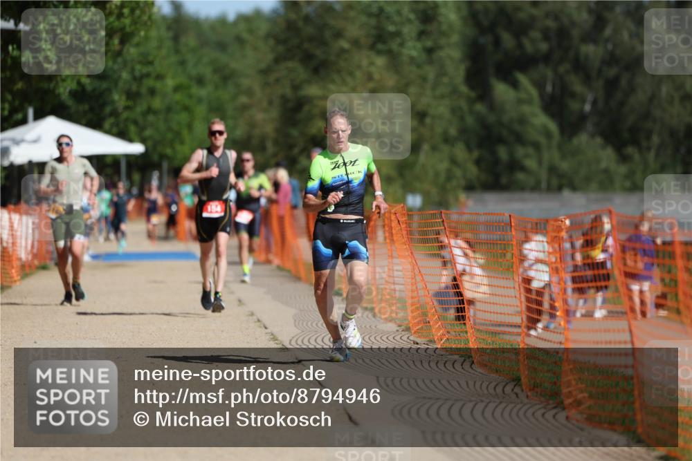 07.09.2025 - 19. Norderstedt Triathlon Michael Strokosch http://msf.ph/oto/8794946 07.09.2025 11:52:20 Laufen 154, 771, 1188, 1197 meine-sportfotos.de