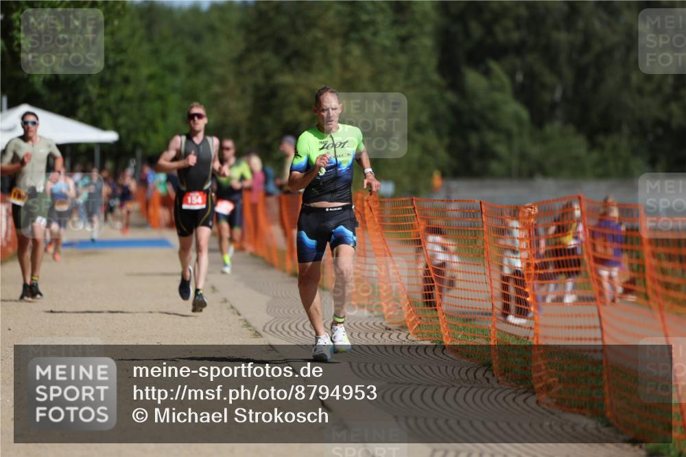 07.09.2025 - 19. Norderstedt Triathlon Michael Strokosch http://msf.ph/oto/8794953 07.09.2025 11:52:21 Laufen 154, 771, 1188, 1197 meine-sportfotos.de