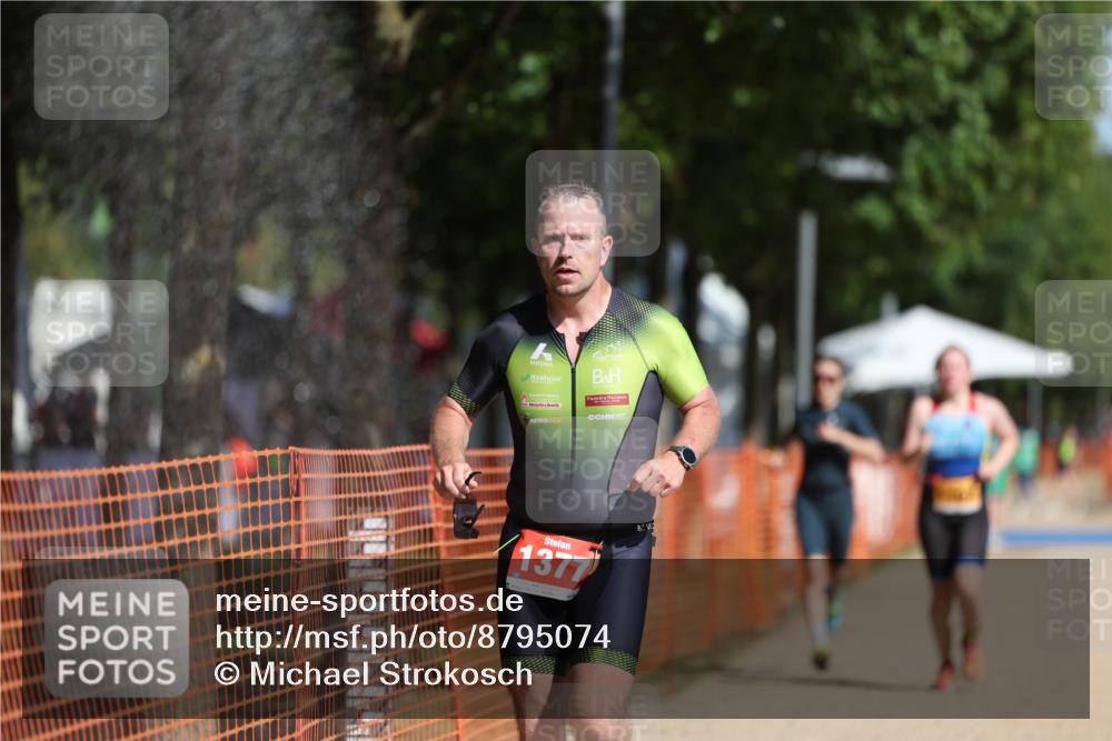 07.09.2025 - 19. Norderstedt Triathlon Michael Strokosch http://msf.ph/oto/8795074 07.09.2025 11:52:32 Laufen 1167, 1188, 1227, 1377 meine-sportfotos.de