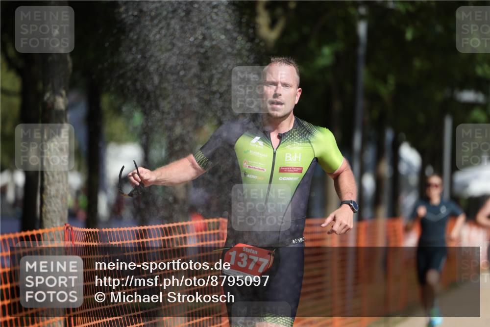 07.09.2025 - 19. Norderstedt Triathlon Michael Strokosch http://msf.ph/oto/8795097 07.09.2025 11:52:33 Laufen 1167, 1227, 1377 meine-sportfotos.de