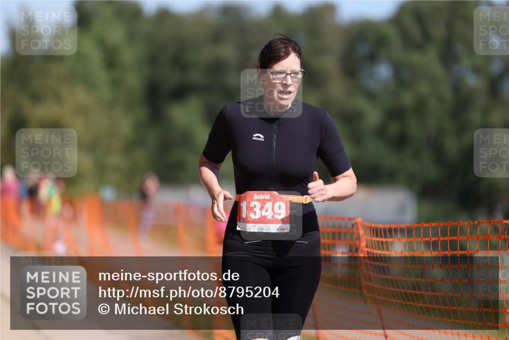 07.09.2025 - 19. Norderstedt Triathlon Michael Strokosch http://msf.ph/oto/8795204 07.09.2025 12:16:43 Laufen 736, 1349 meine-sportfotos.de