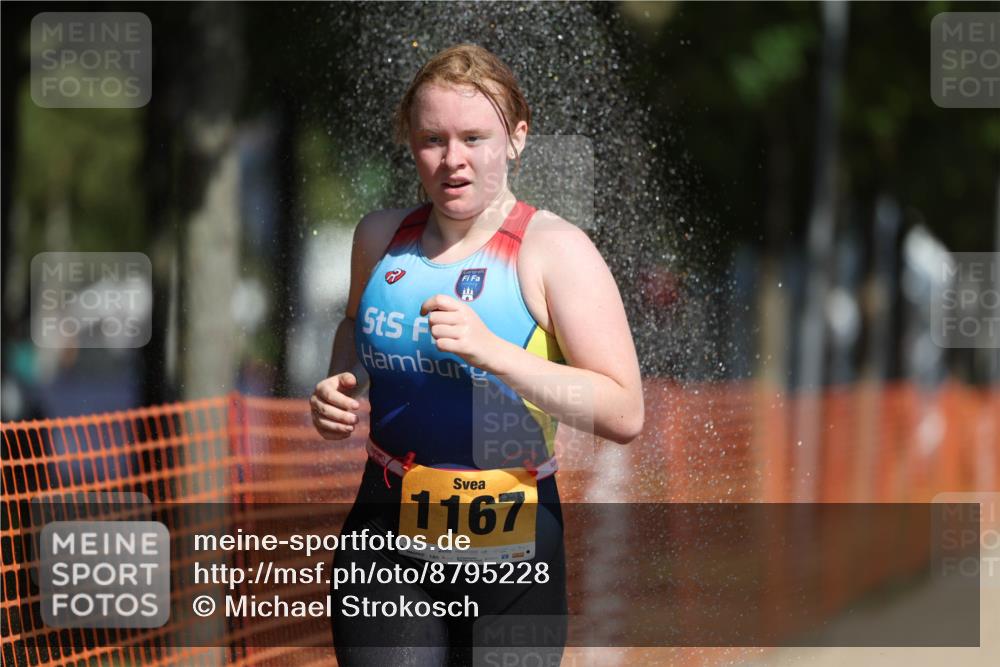 07.09.2025 - 19. Norderstedt Triathlon Michael Strokosch http://msf.ph/oto/8795228 07.09.2025 11:52:39 Laufen 1167, 1193, 1227 meine-sportfotos.de