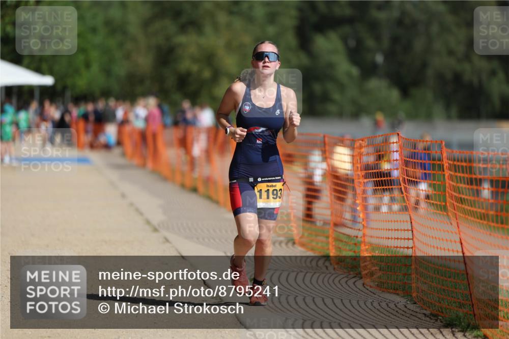 07.09.2025 - 19. Norderstedt Triathlon Michael Strokosch http://msf.ph/oto/8795241 07.09.2025 11:52:45 Laufen 1193 meine-sportfotos.de