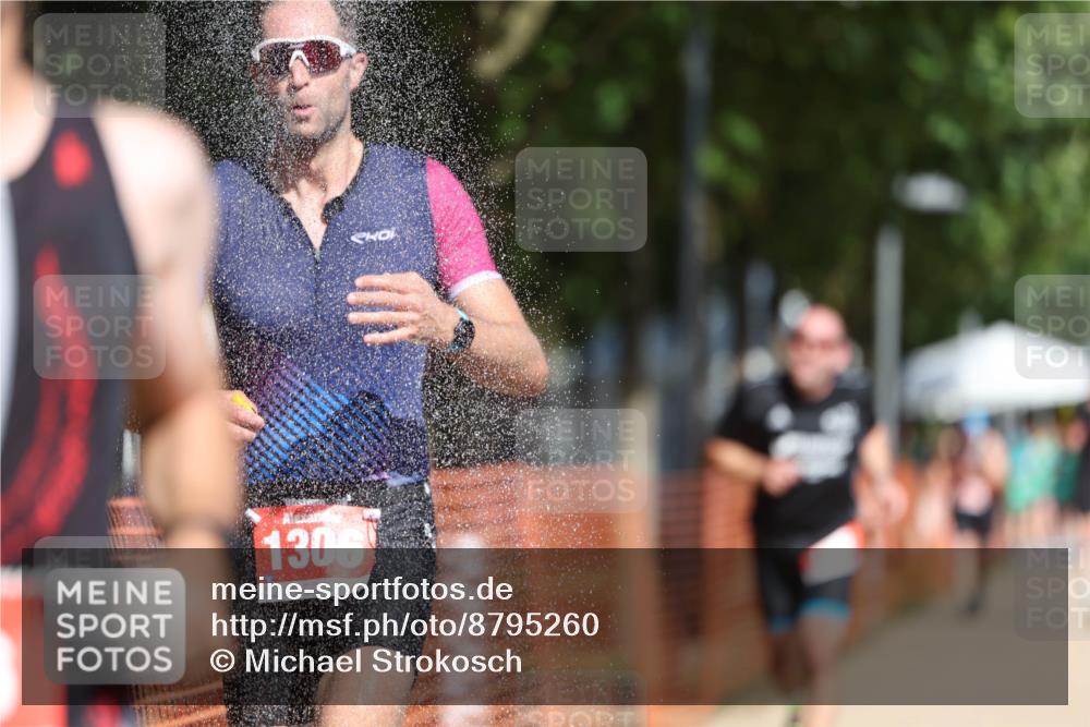 07.09.2025 - 19. Norderstedt Triathlon Michael Strokosch http://msf.ph/oto/8795260 07.09.2025 12:16:53 Laufen 746, 796, 1306 meine-sportfotos.de