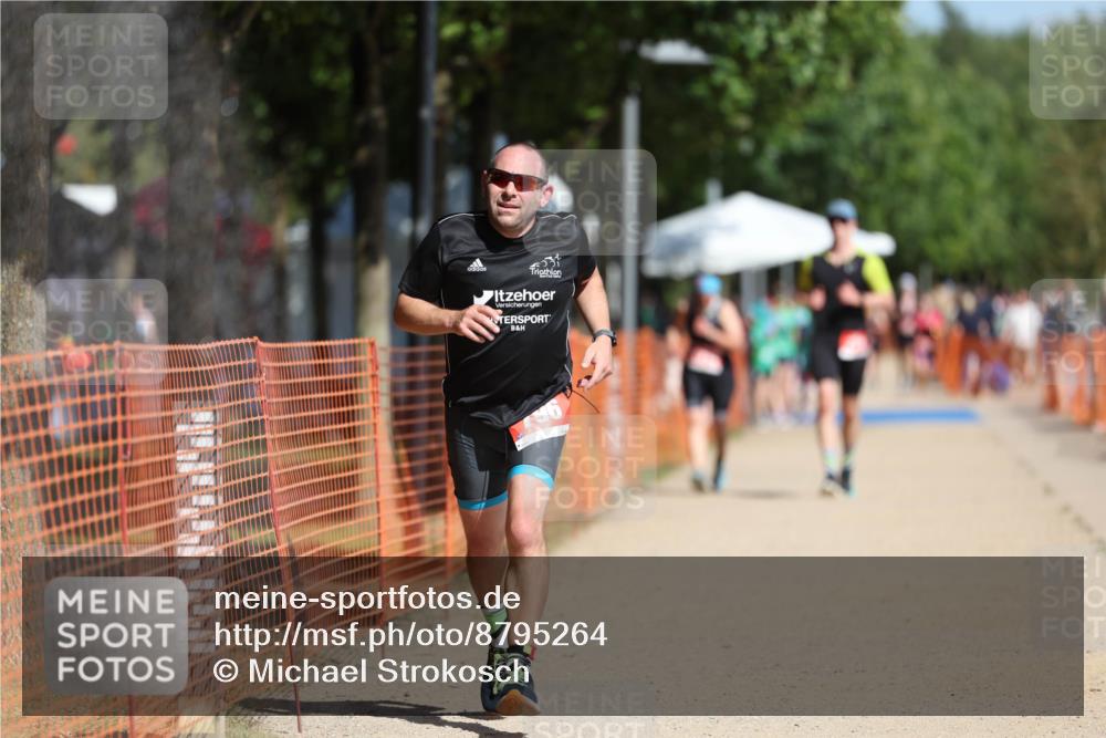 07.09.2025 - 19. Norderstedt Triathlon Michael Strokosch http://msf.ph/oto/8795264 07.09.2025 12:16:54 Laufen 746, 796, 1306 meine-sportfotos.de