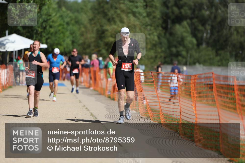 07.09.2025 - 19. Norderstedt Triathlon Michael Strokosch http://msf.ph/oto/8795359 07.09.2025 12:17:22 Laufen 155, 1320, 1394 meine-sportfotos.de