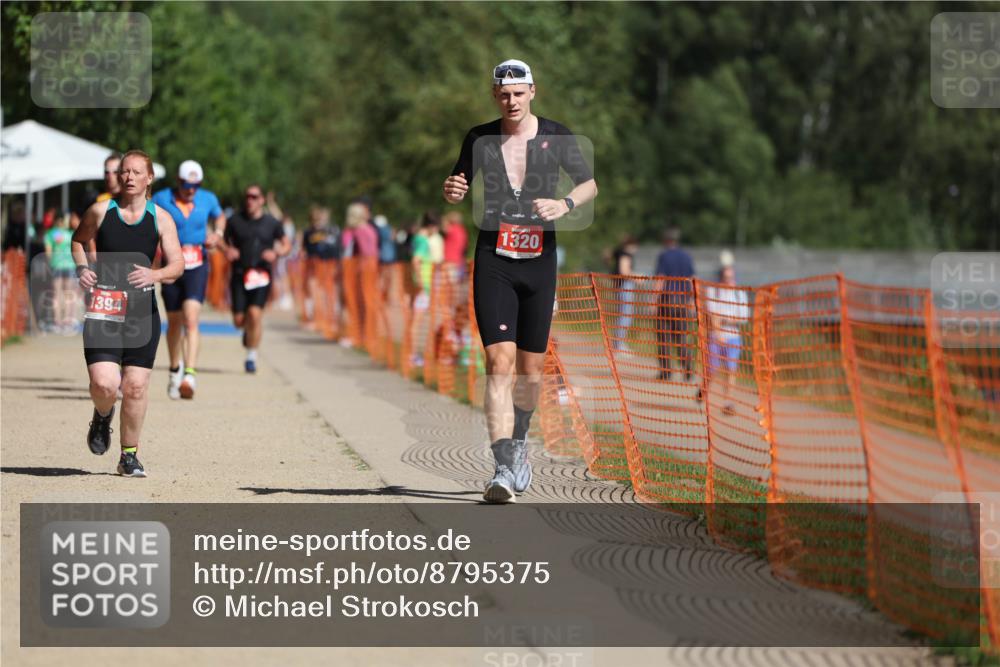 07.09.2025 - 19. Norderstedt Triathlon Michael Strokosch http://msf.ph/oto/8795375 07.09.2025 12:17:23 Laufen 155, 1320, 1394 meine-sportfotos.de