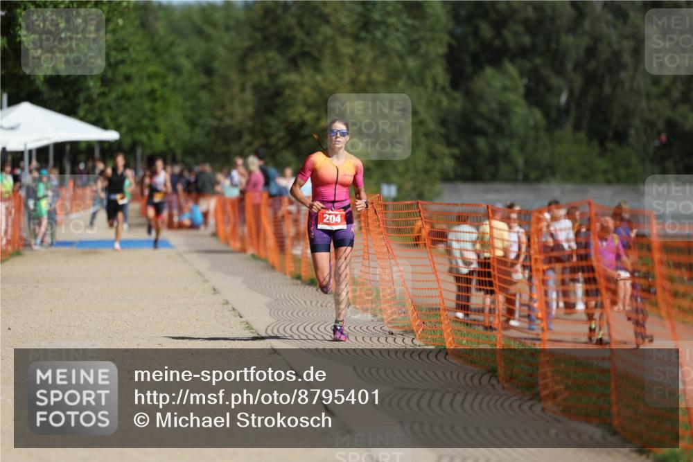 07.09.2025 - 19. Norderstedt Triathlon Michael Strokosch http://msf.ph/oto/8795401 07.09.2025 11:53:10 Laufen 204 meine-sportfotos.de