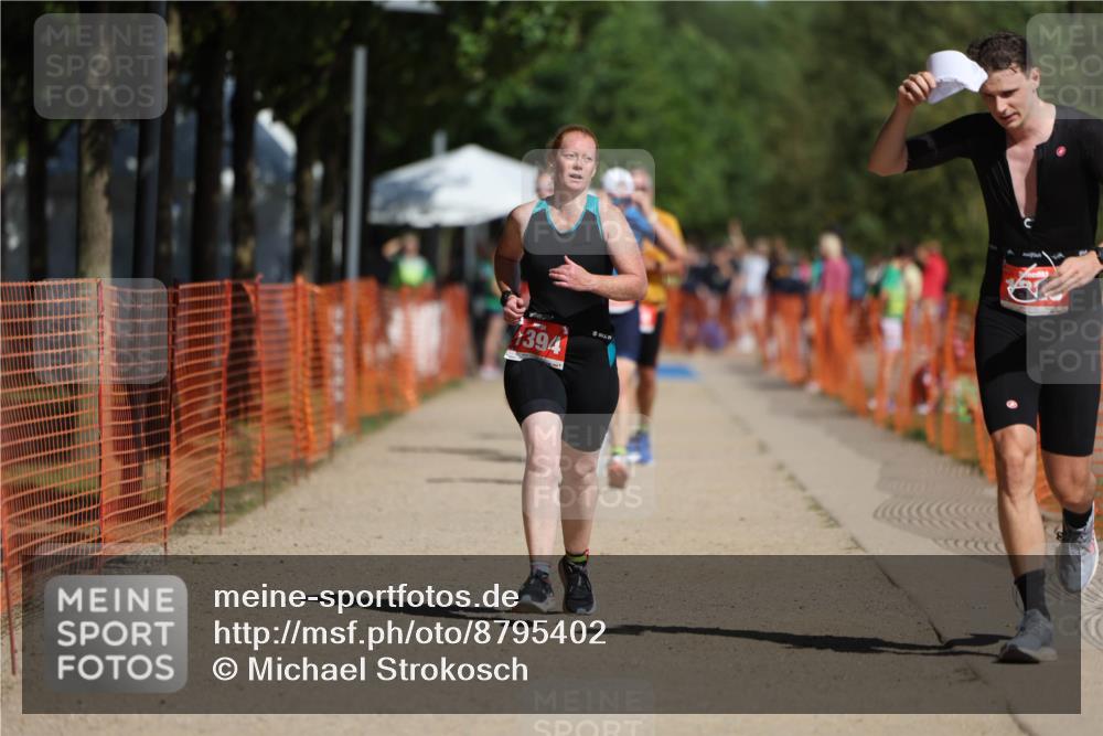 07.09.2025 - 19. Norderstedt Triathlon Michael Strokosch http://msf.ph/oto/8795402 07.09.2025 12:17:25 Laufen 303, 1320, 1394 meine-sportfotos.de