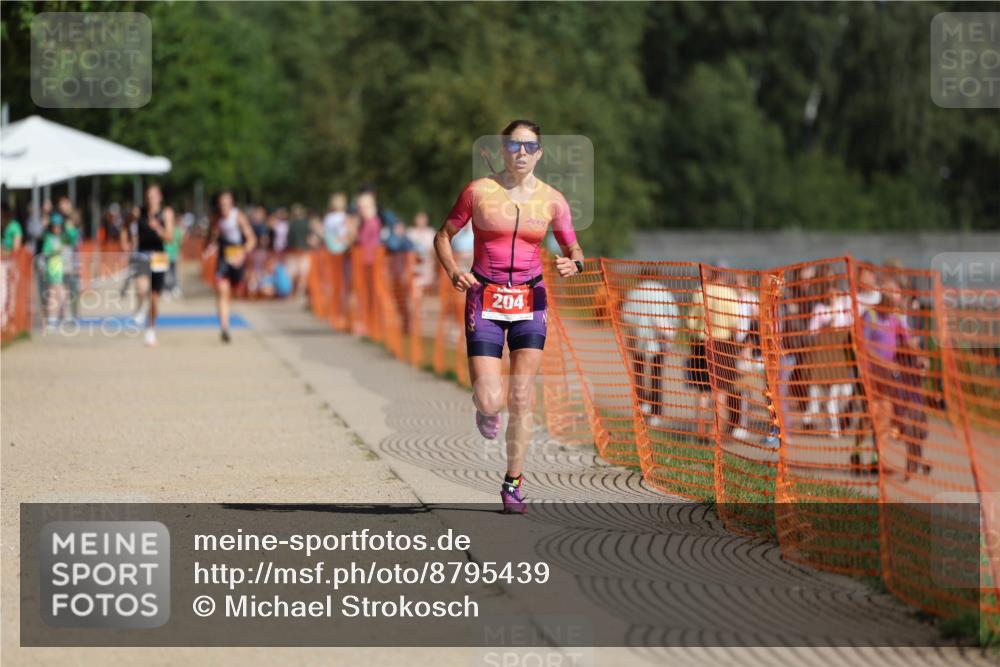 07.09.2025 - 19. Norderstedt Triathlon Michael Strokosch http://msf.ph/oto/8795439 07.09.2025 11:53:11 Laufen 204, 1203 meine-sportfotos.de