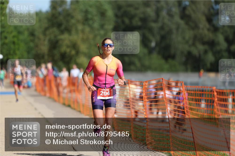 07.09.2025 - 19. Norderstedt Triathlon Michael Strokosch http://msf.ph/oto/8795485 07.09.2025 11:53:12 Laufen 204, 1174, 1203 meine-sportfotos.de