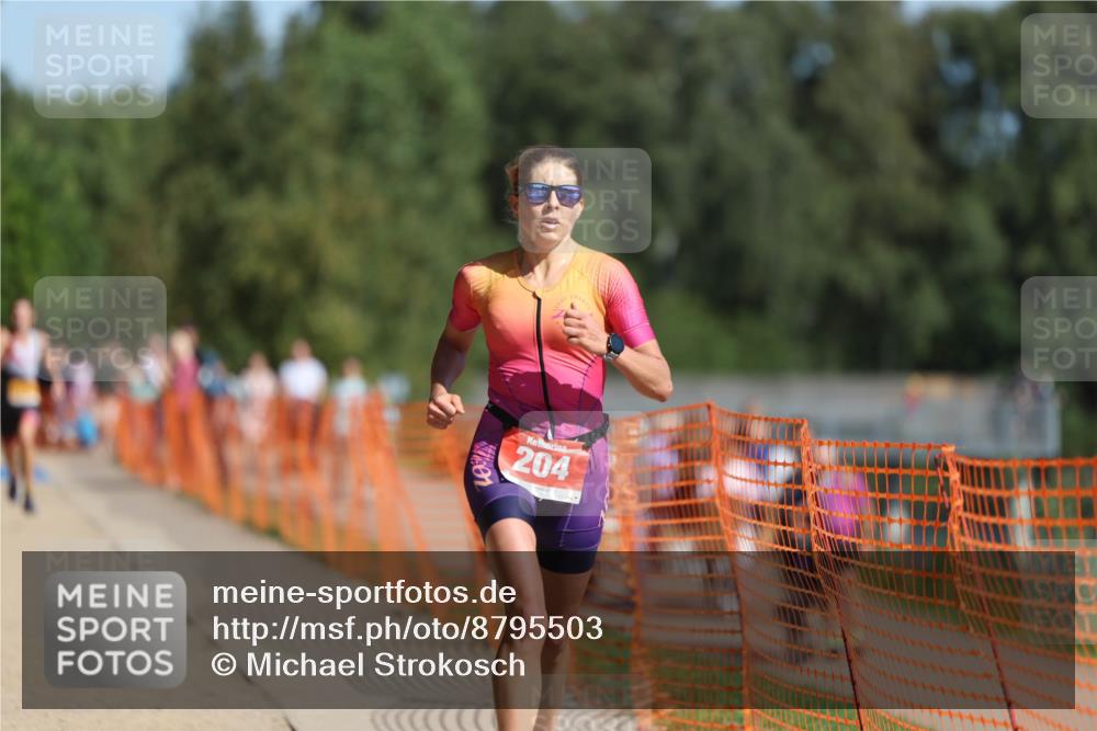 07.09.2025 - 19. Norderstedt Triathlon Michael Strokosch http://msf.ph/oto/8795503 07.09.2025 11:53:13 Laufen 204, 1174, 1203 meine-sportfotos.de