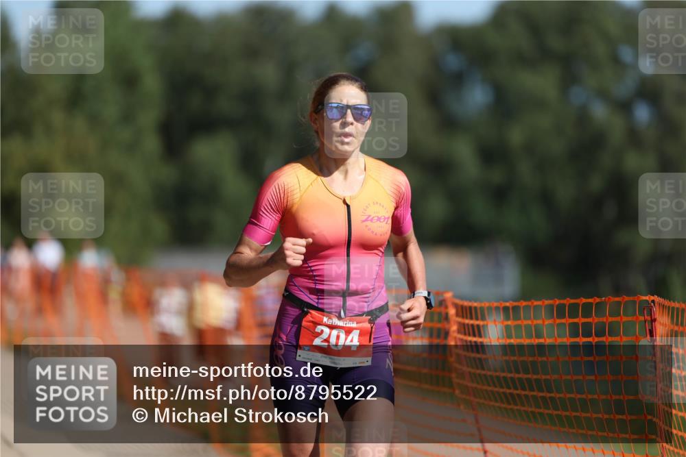 07.09.2025 - 19. Norderstedt Triathlon Michael Strokosch http://msf.ph/oto/8795522 07.09.2025 11:53:14 Laufen 204, 1174, 1203 meine-sportfotos.de
