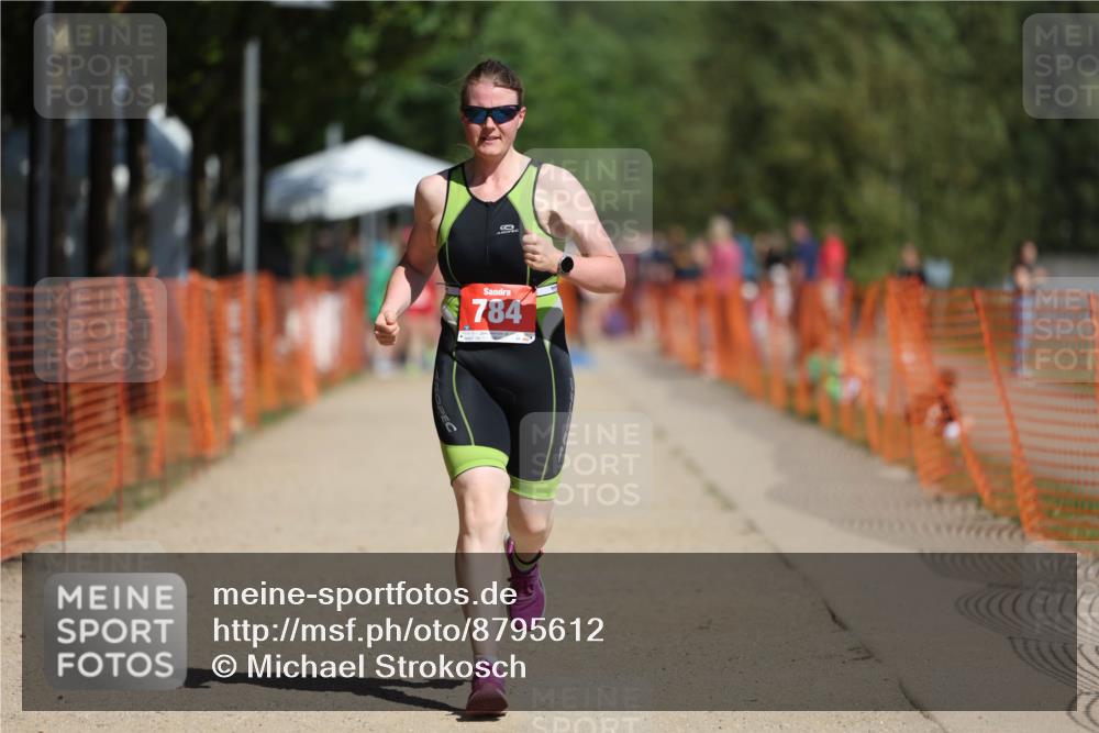 07.09.2025 - 19. Norderstedt Triathlon Michael Strokosch http://msf.ph/oto/8795612 07.09.2025 12:18:00 Laufen 259, 784 meine-sportfotos.de