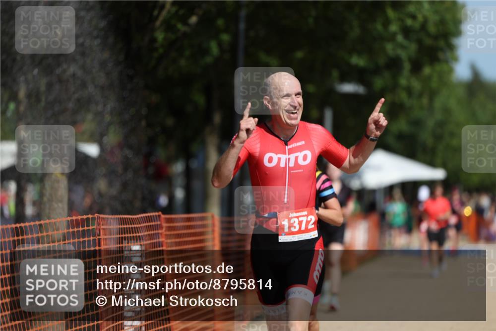 07.09.2025 - 19. Norderstedt Triathlon Michael Strokosch http://msf.ph/oto/8795814 07.09.2025 12:18:35 Laufen 822, 1159, 1300, 1372 meine-sportfotos.de