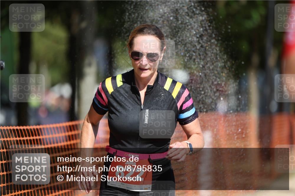 07.09.2025 - 19. Norderstedt Triathlon Michael Strokosch http://msf.ph/oto/8795835 07.09.2025 12:18:38 Laufen 822, 1159, 1372 meine-sportfotos.de