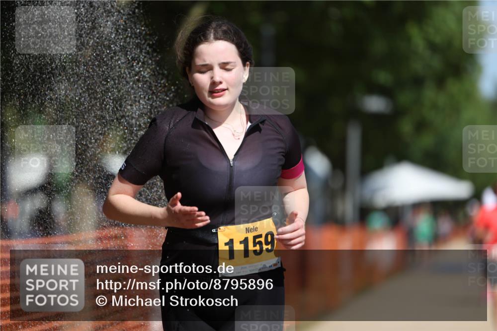 07.09.2025 - 19. Norderstedt Triathlon Michael Strokosch http://msf.ph/oto/8795896 07.09.2025 12:18:44 Laufen 803, 1159 meine-sportfotos.de